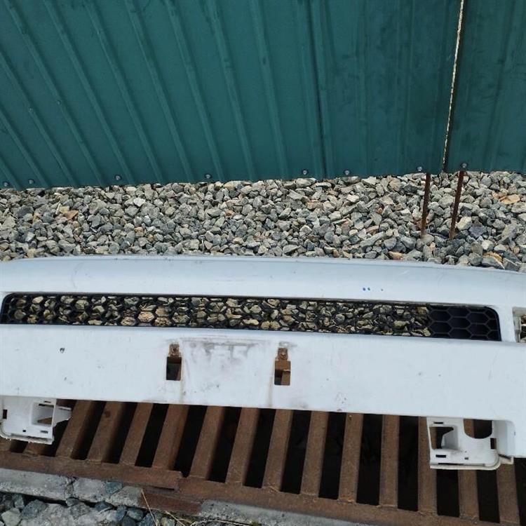 Решетка радиатора Тойота ББ в Куйбышеве 87564